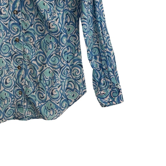 Lily Pulitzer Cruiser Blue Chasing Tail Button Up. Size 2 - Picture 8 of 16